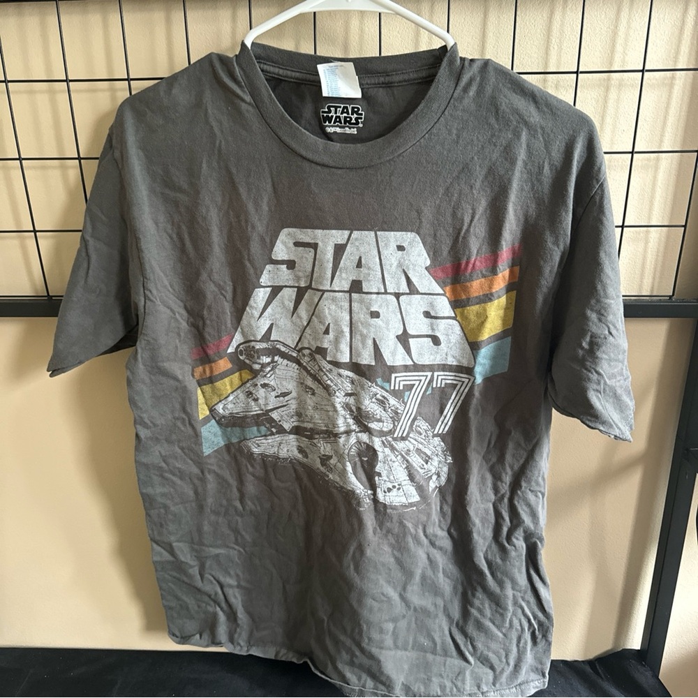 Star Wars Millennium‎ Falcon Tee Shirt Large